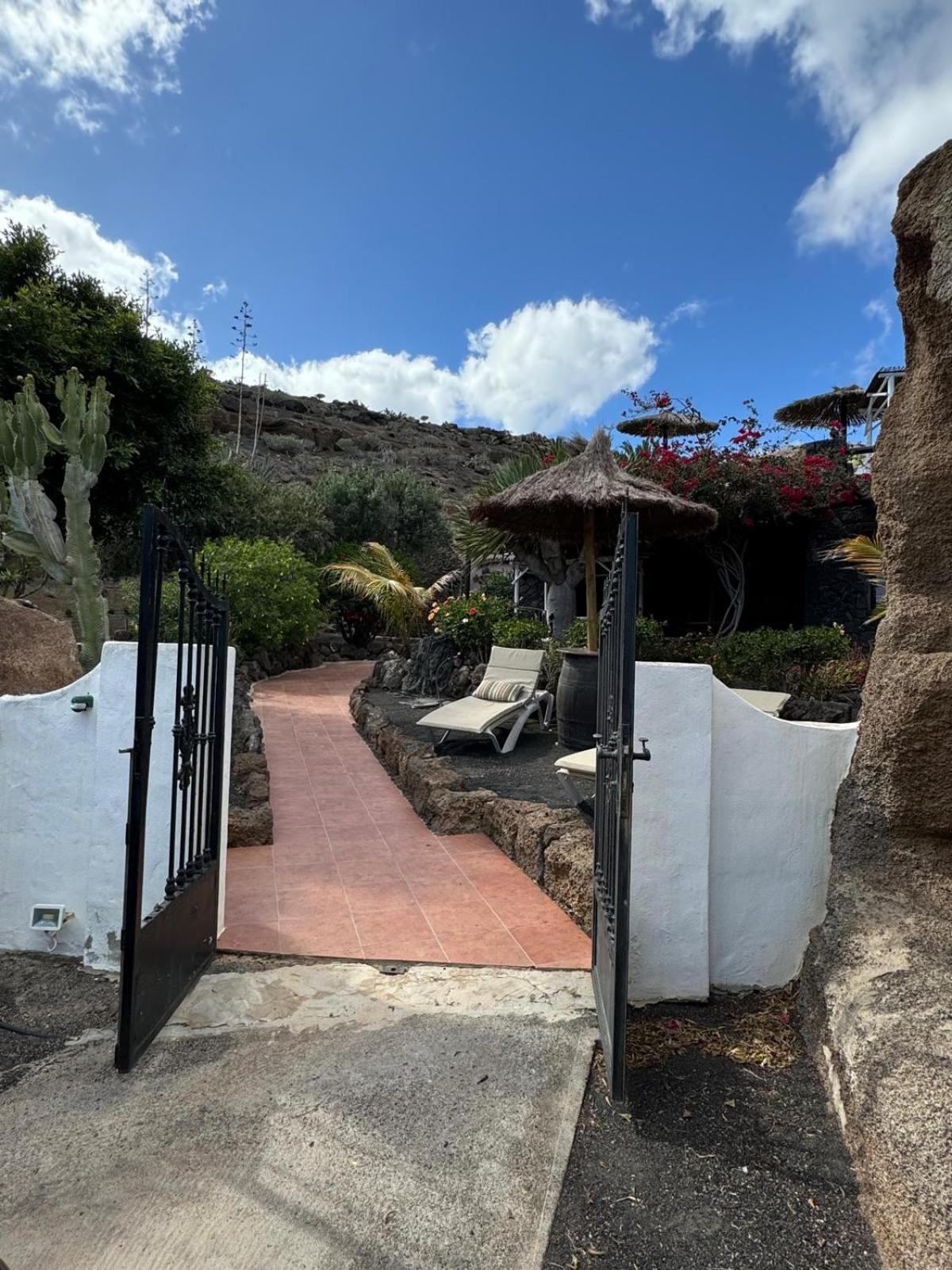 Castillo Lanzarote Villa Bailey - Luxury Villa - Pet Friendly With Heated Pool La Asomada  Esterno foto