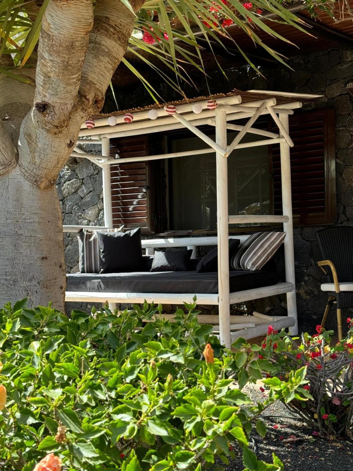 Castillo Lanzarote Villa Bailey - Luxury Villa - Pet Friendly With Heated Pool La Asomada  Esterno foto